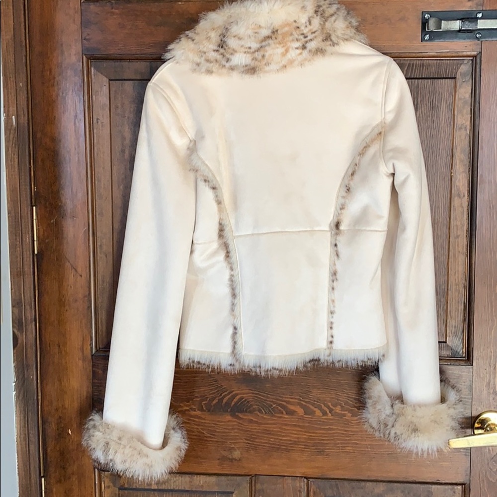 Fur jacket - Picture 2 of 3